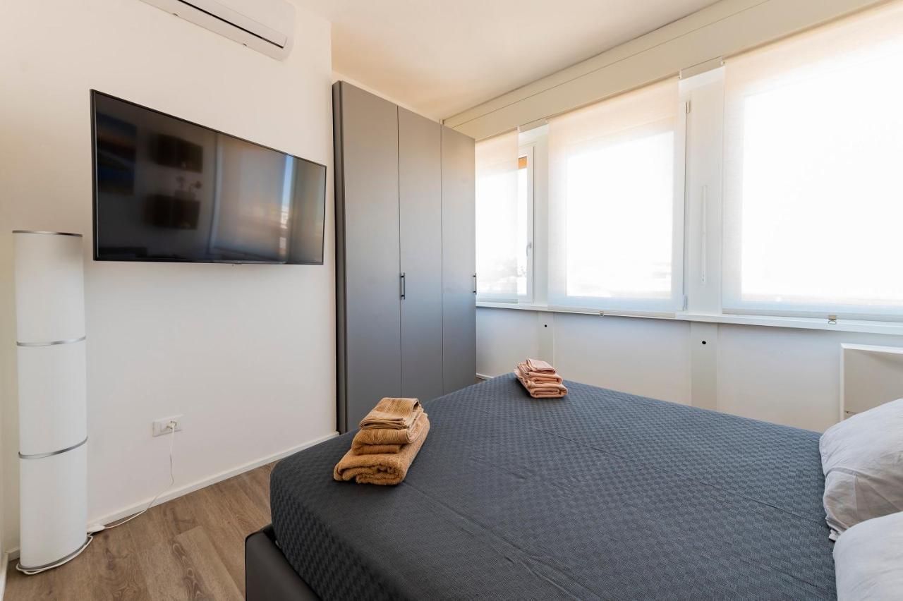 Piazza Salotto & Stazione Comfy Apartment Πεσκάρα Εξωτερικό φωτογραφία