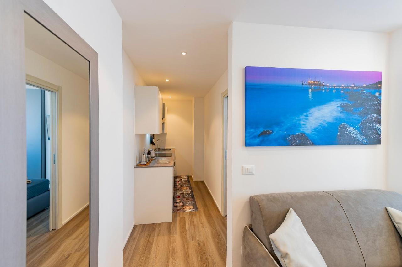Piazza Salotto & Stazione Comfy Apartment Πεσκάρα Εξωτερικό φωτογραφία